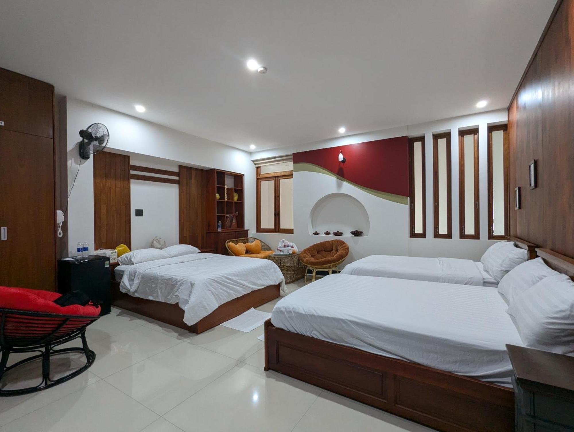 Friendly Homestay Tỉnh Kontum Екстериор снимка