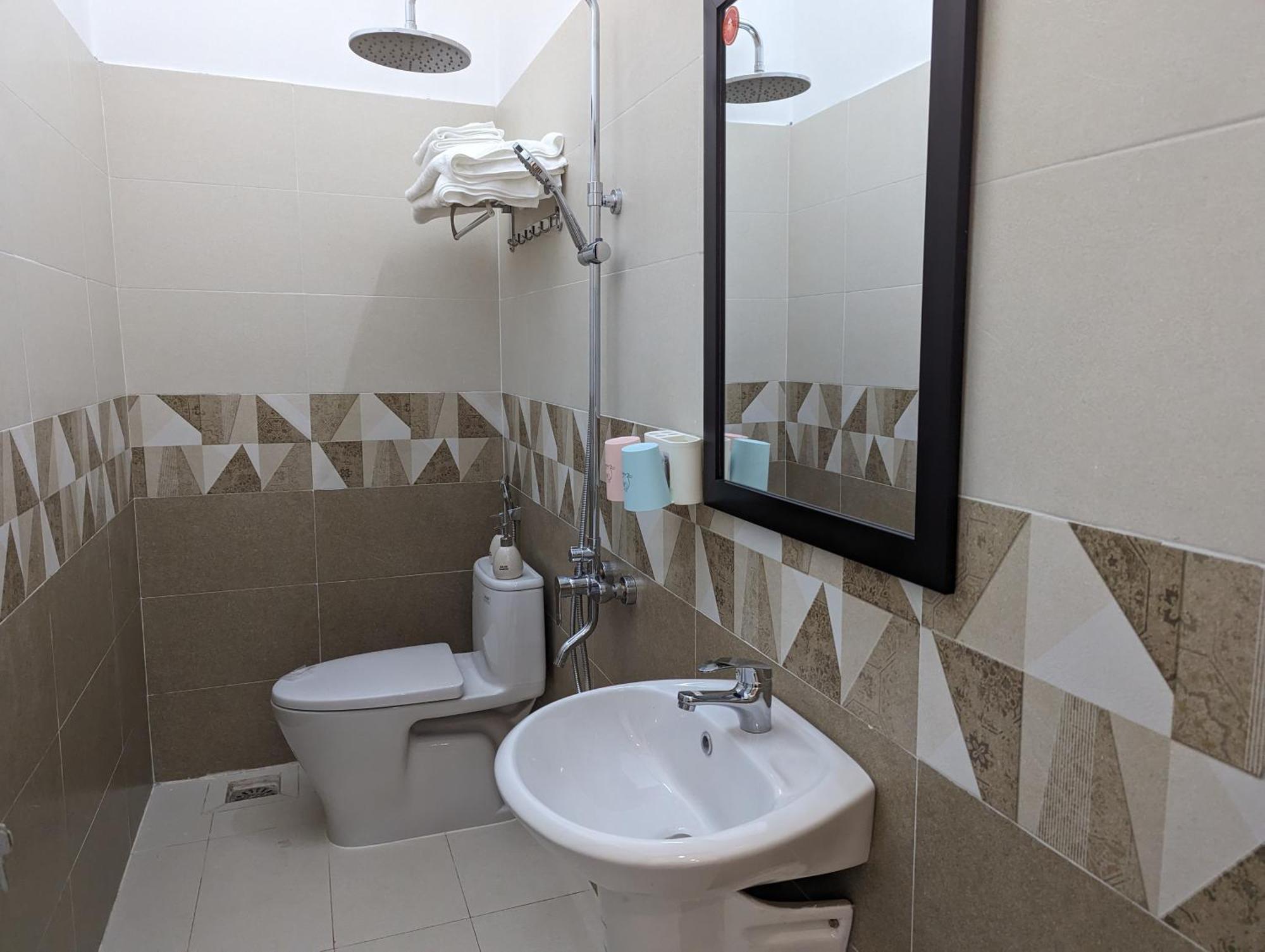Friendly Homestay Tỉnh Kontum Екстериор снимка
