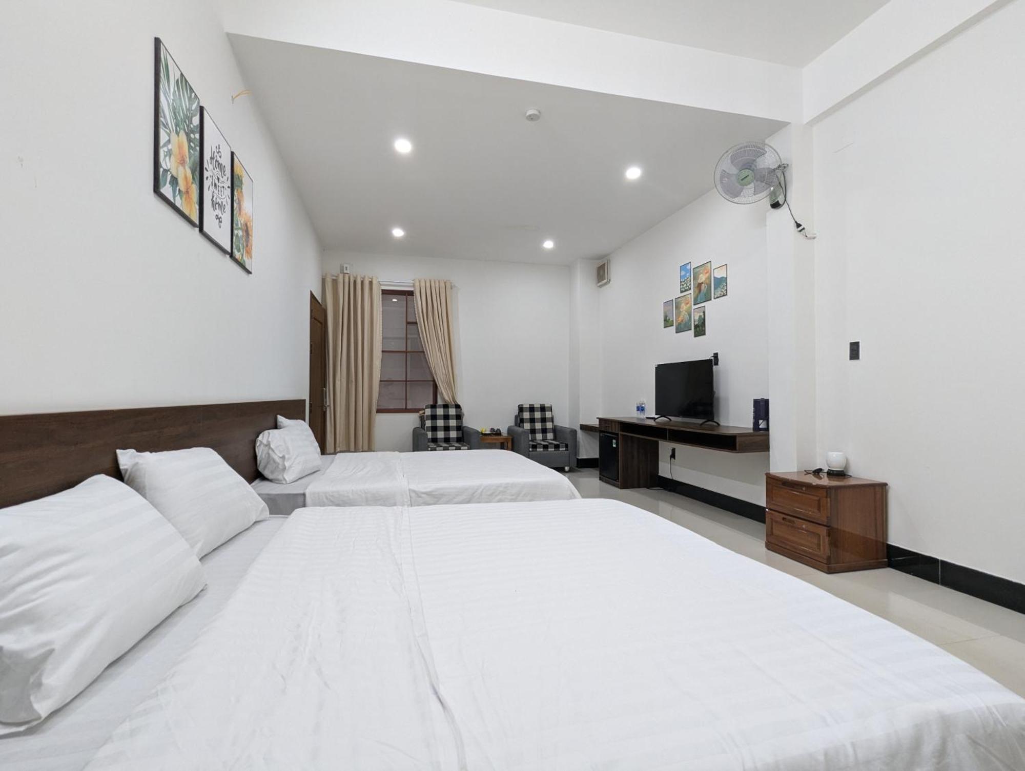 Friendly Homestay Tỉnh Kontum Екстериор снимка